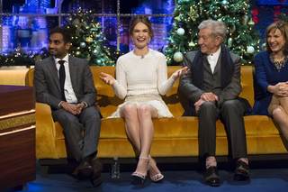 Lily James feet photo thumbnail