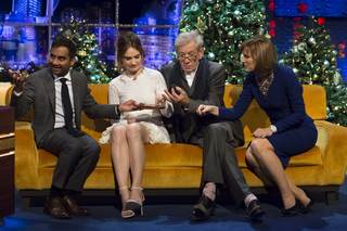 Lily James feet photo thumbnail
