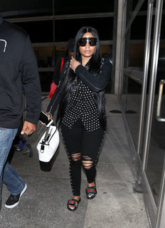 Nicki Minaj feet photo thumbnail