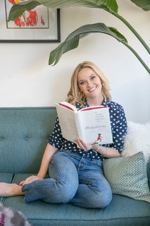 Reese Witherspoon feet photo thumbnail