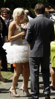 Pixie Lott feet photo thumbnail