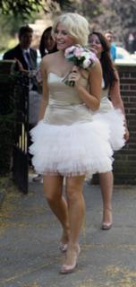 Pixie Lott feet photo thumbnail