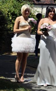 Pixie Lott feet photo thumbnail