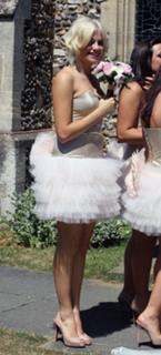 Pixie Lott feet photo thumbnail