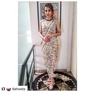 Trisha Krishnan feet photo thumbnail