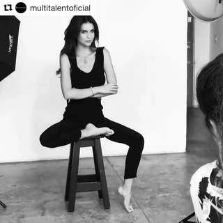Zaira Nara feet photo thumbnail