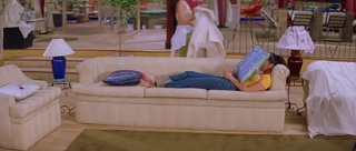 Kareena Kapoor feet photo thumbnail