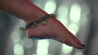 Kareena Kapoor feet photo thumbnail
