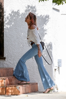 Paris Jackson feet photo thumbnail