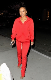 Karrueche Tran feet photo thumbnail