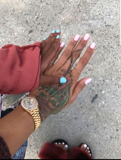 Karrueche Tran feet photo thumbnail