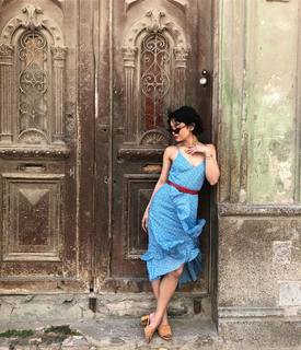 Vanessa Hudgens feet photo thumbnail