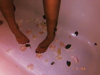 Paris Jackson feet photo thumbnail