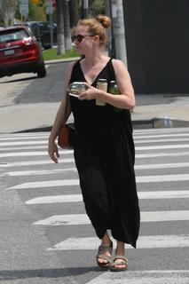 Amy Adams feet photo thumbnail