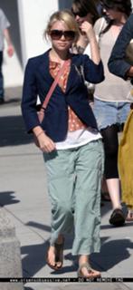Ashley Olsen feet photo thumbnail