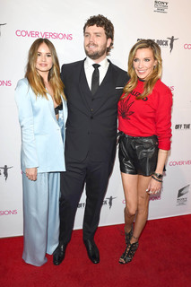 Katie Cassidy feet photo thumbnail