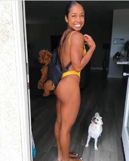 Qimmah Russo feet photo thumbnail