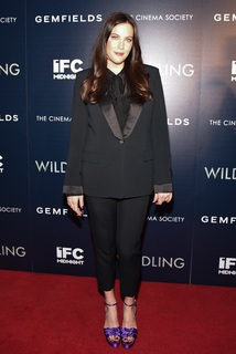 Liv Tyler feet photo thumbnail
