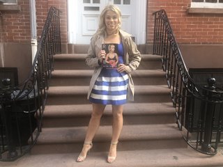 Paige VanZant feet photo thumbnail