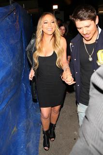Mariah Carey feet photo thumbnail