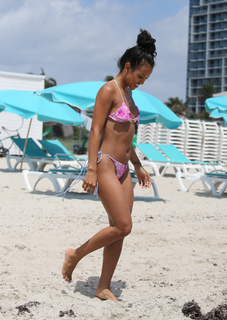Karrueche Tran feet photo thumbnail