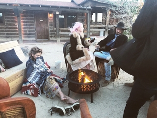 Paris Jackson feet photo thumbnail