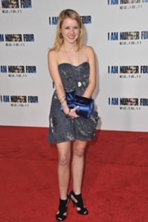 Laura Wiggins feet photo 2