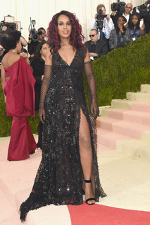 Kerry Washington feet photo thumbnail