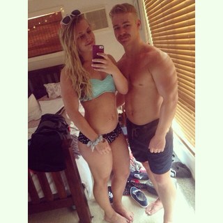 Toni Rossall feet photo 2