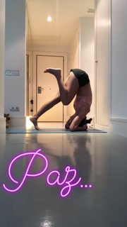 Cristina Pedroche feet photo thumbnail