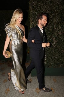 Karlie Kloss feet photo thumbnail