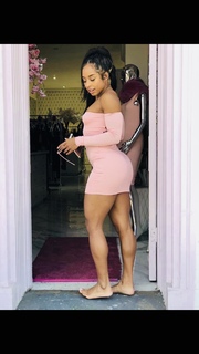 Qimmah Russo feet photo thumbnail
