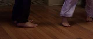 Salma Hayek feet photo thumbnail
