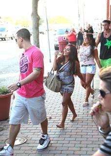 Nicole Polizzi feet photo thumbnail