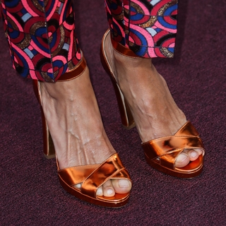 Thandiwe Newton feet photo thumbnail