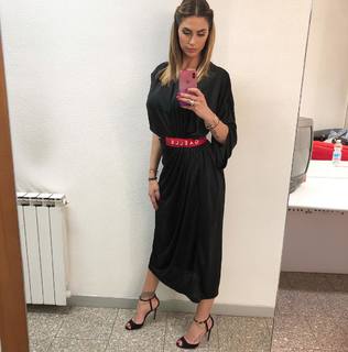 Melissa Satta feet photo thumbnail
