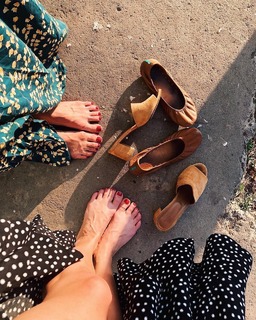 Vanessa Hudgens feet photo thumbnail