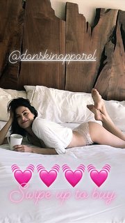 Jenna Dewan feet photo thumbnail