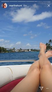 Martha Hunt feet photo thumbnail