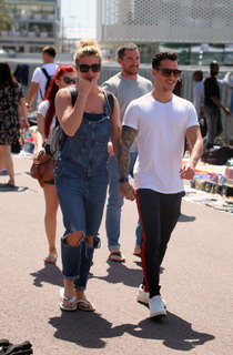 Gemma Atkinson feet photo thumbnail