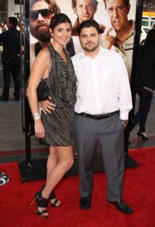 Jamie-Lynn Sigler feet photo thumbnail