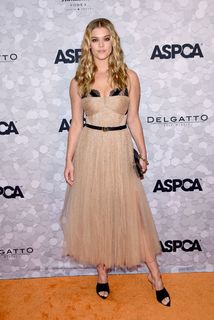Nina Agdal feet photo thumbnail