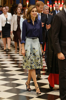 Queen Letizia of Spain feet photo thumbnail