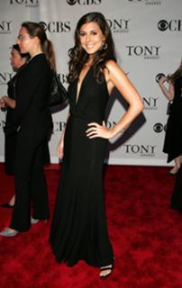 Jamie-Lynn Sigler feet photo thumbnail