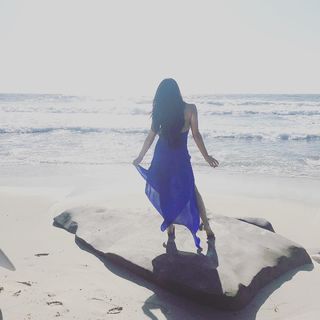 Nikki Garcia feet photo thumbnail