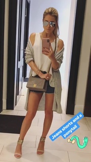Sylvie Meis feet photo thumbnail