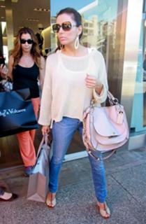 Eva Longoria feet photo thumbnail