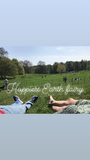 Anya Taylor-Joy feet photo thumbnail