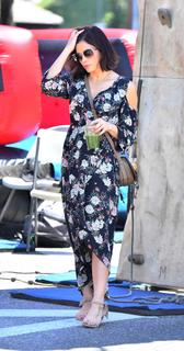 Jenna Dewan feet photo thumbnail