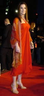 Sandra Bullock feet photo thumbnail